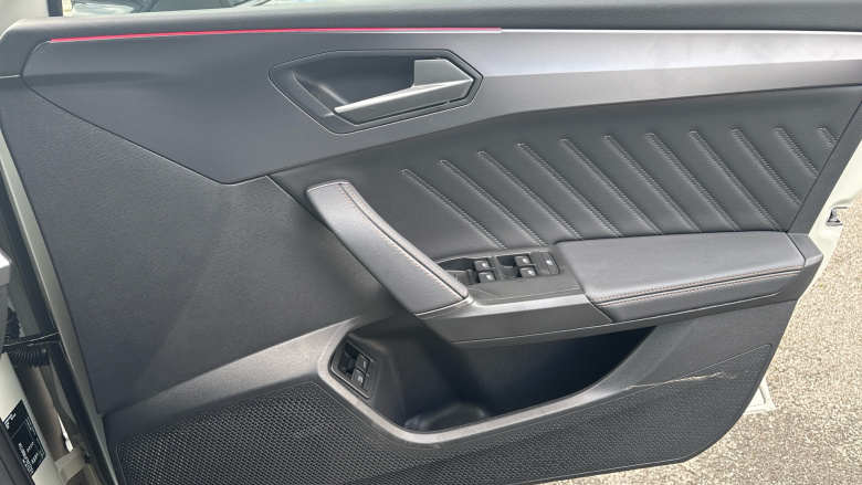 CUPRA Leon 1.5 eHybrid 204 Shadow Edition 5dr DSG Estate